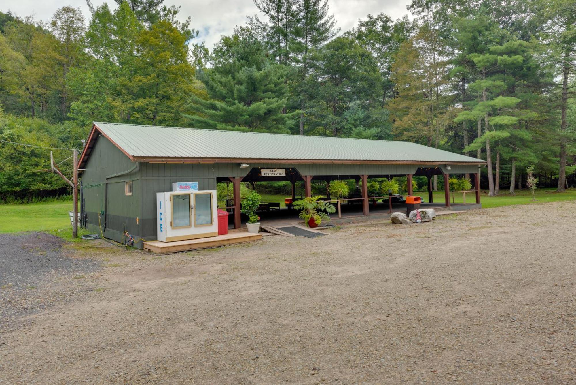 Hillsgrove Cabin With Community Perks Pets Welcome! Villa Exterior photo